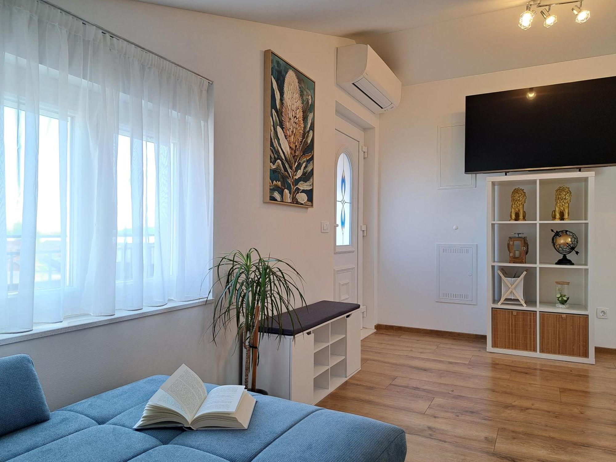 Apartments Jimmi Kaštela 外观 照片