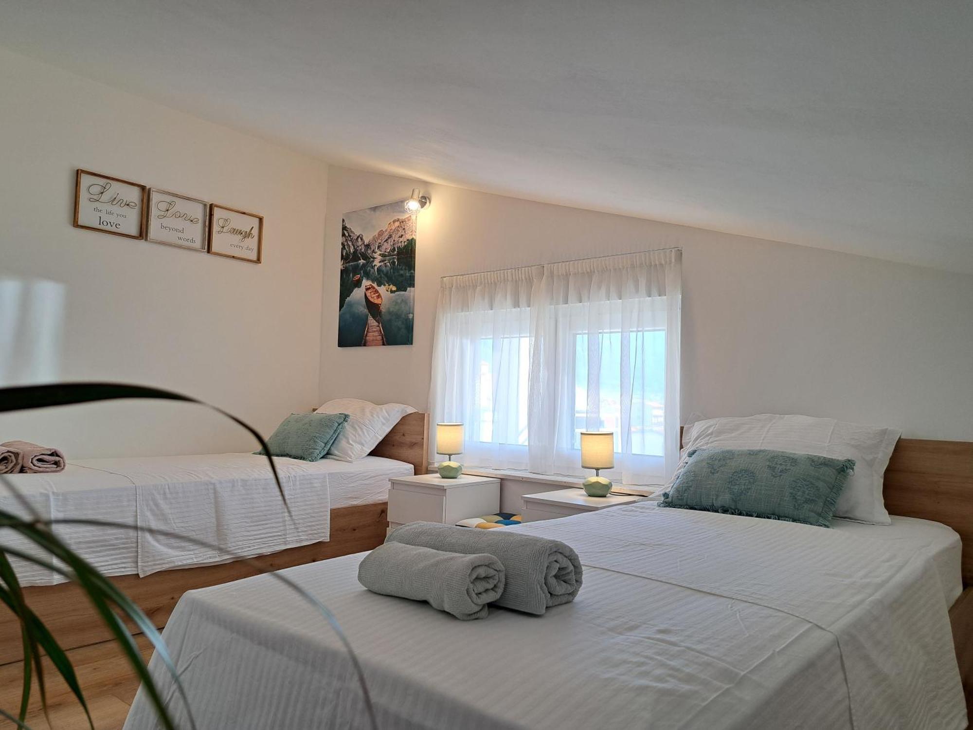 Apartments Jimmi Kaštela 外观 照片