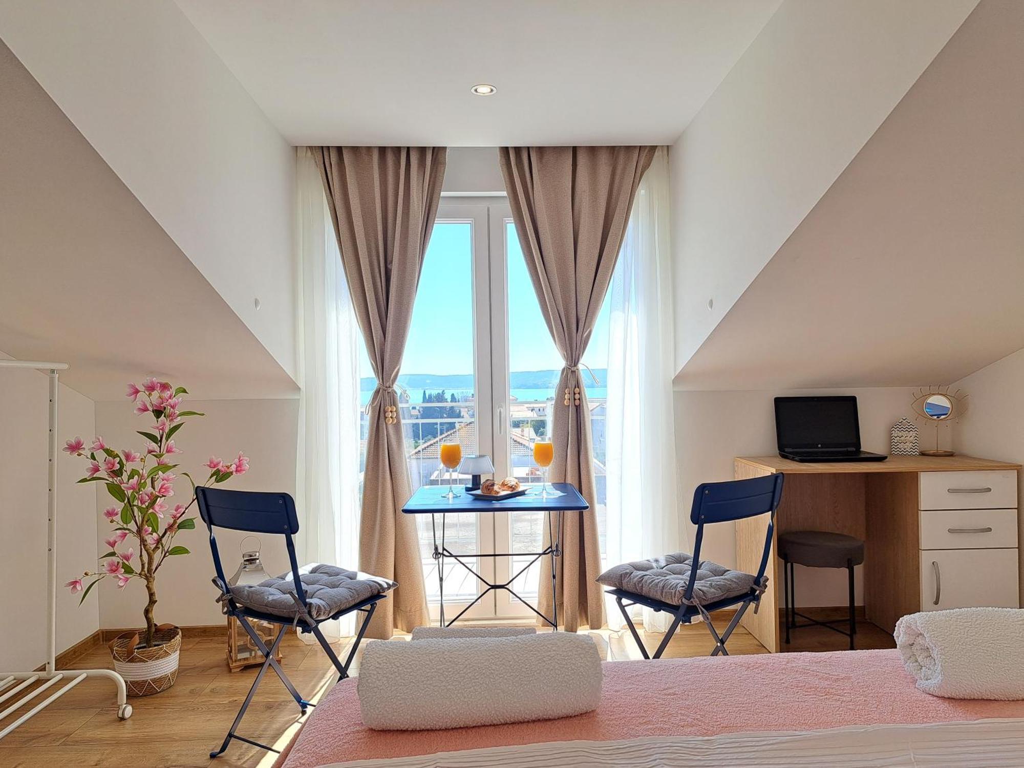Apartments Jimmi Kaštela 外观 照片